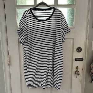 Lands' End Black and White Swim Coverup